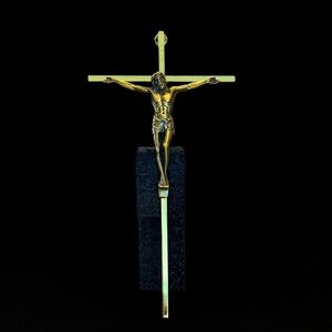 Vintage Crucifix Wall Cross Pendant Silver Tone Corpus Marked 5593 Religious 10”